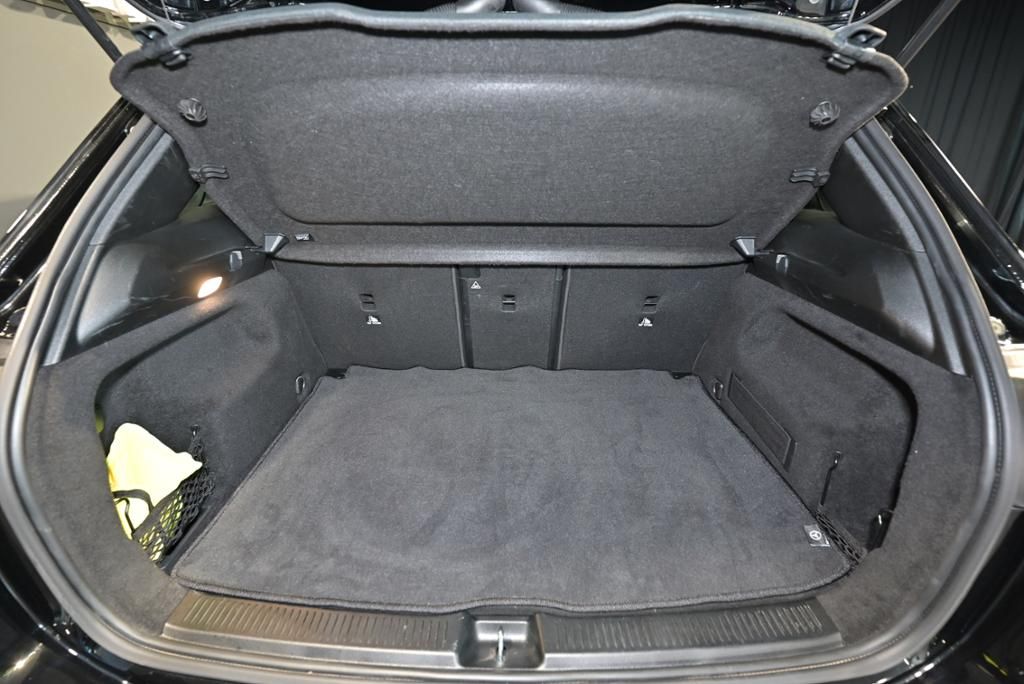 Mercedes-Benz B 200 2022