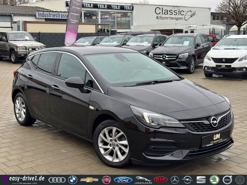 Opel Astra 2022