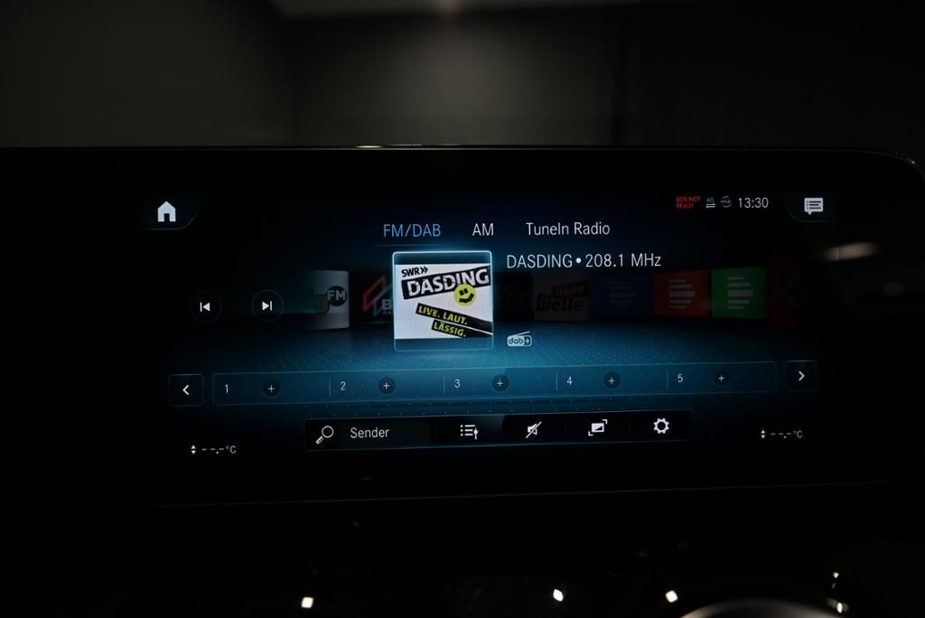 Mercedes-Benz B 200 2022