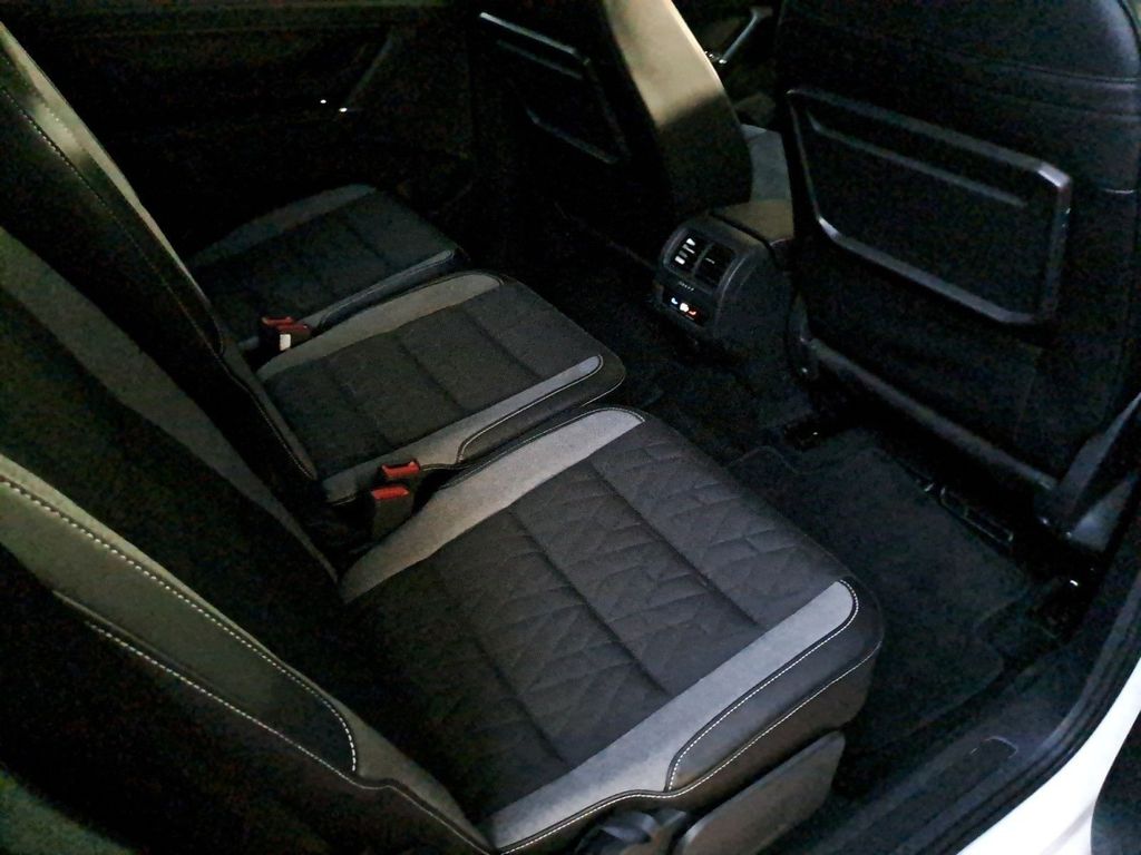 Volkswagen Touran 2025