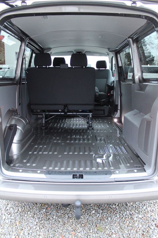 Volkswagen T6 Kombi 2025