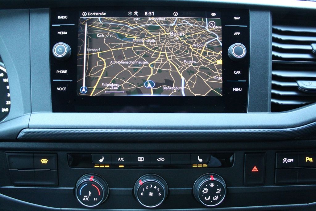 Volkswagen T6 Kombi 2025