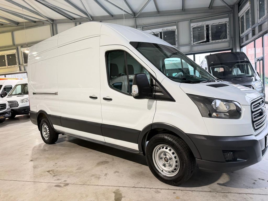 Ford Transit 2016
