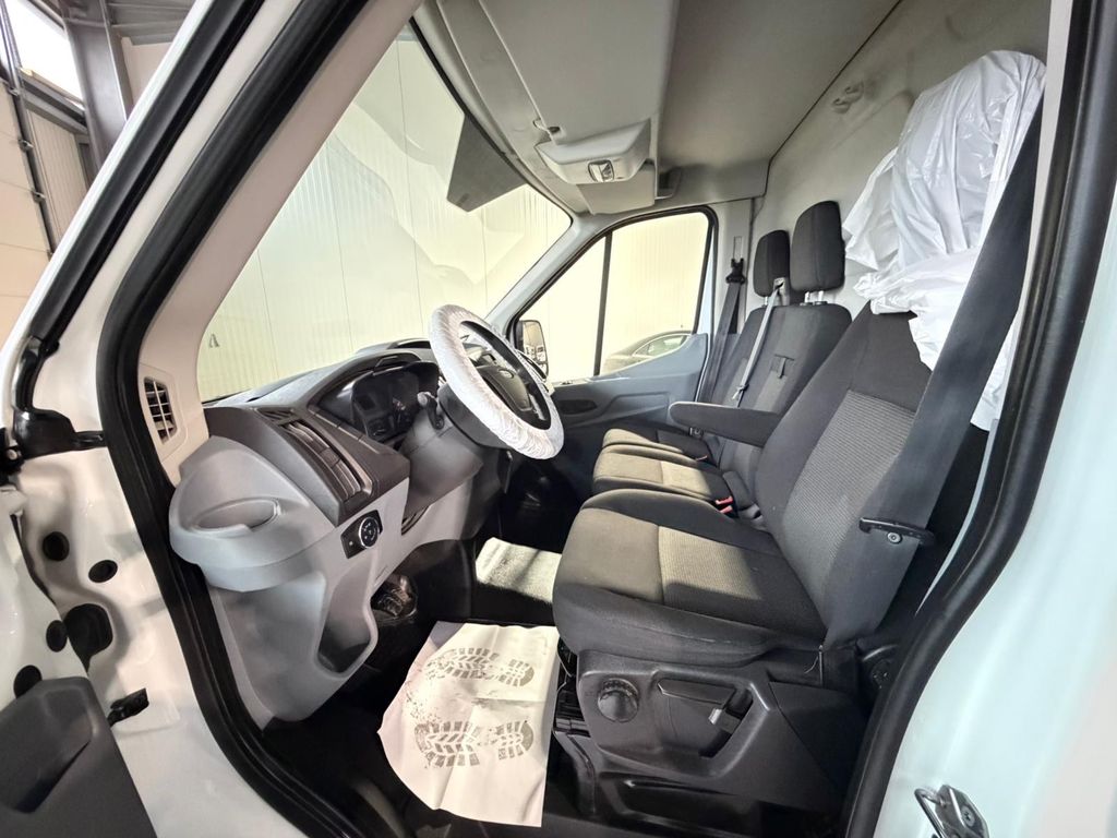Ford Transit 2016