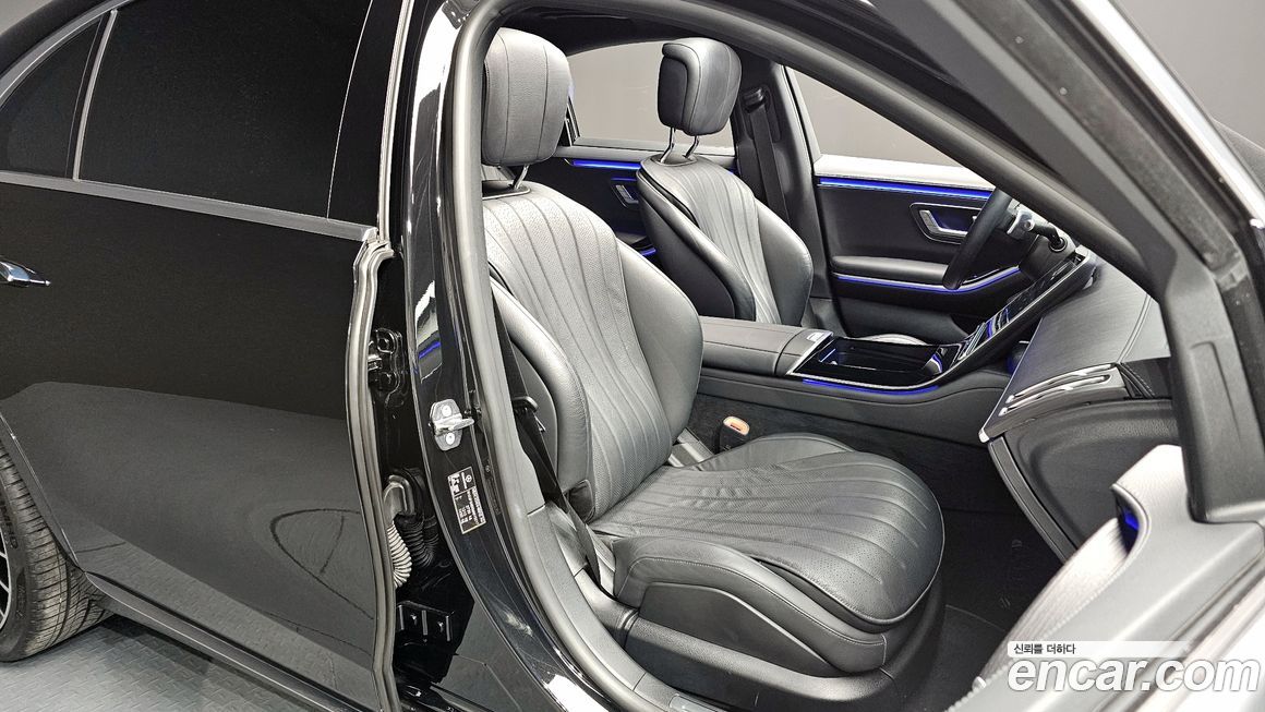 Mercedes-Benz S-Class 2021