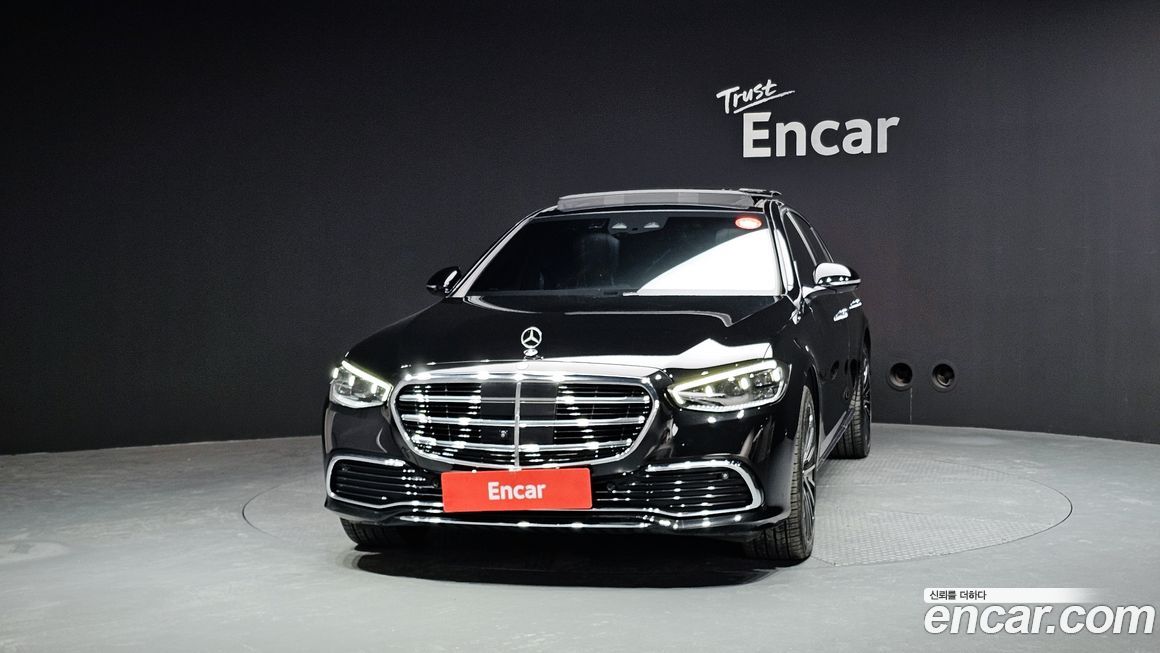 Mercedes-Benz S-Class 2021