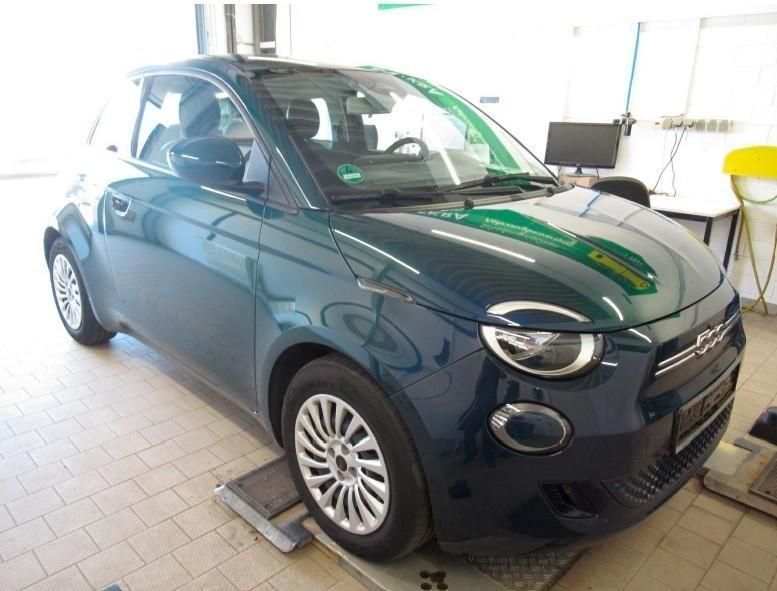 Fiat 500e 2023