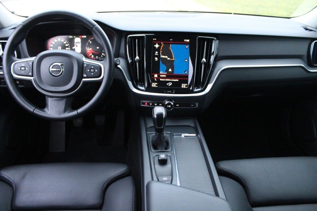 Volvo V60 2019