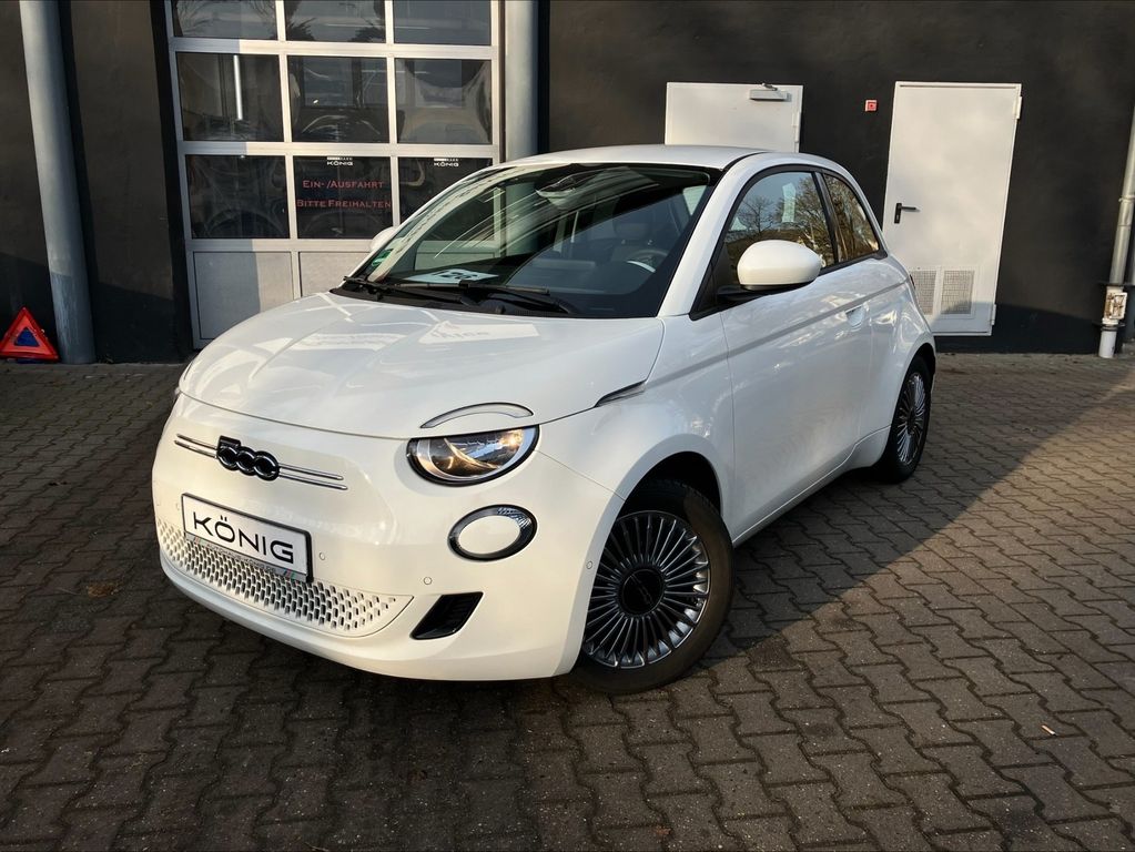Fiat 500e 2023