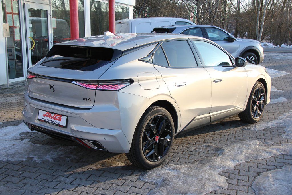 DS Automobiles DS4 2024