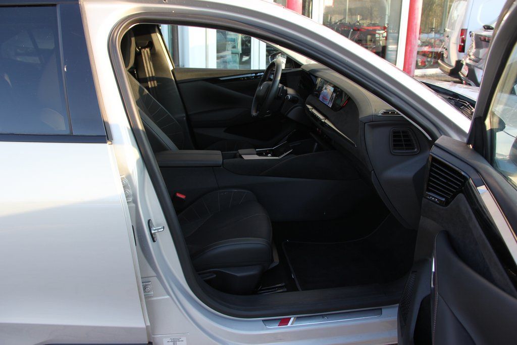 DS Automobiles DS4 2024