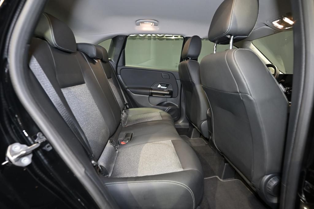 Mercedes-Benz B 250 2022