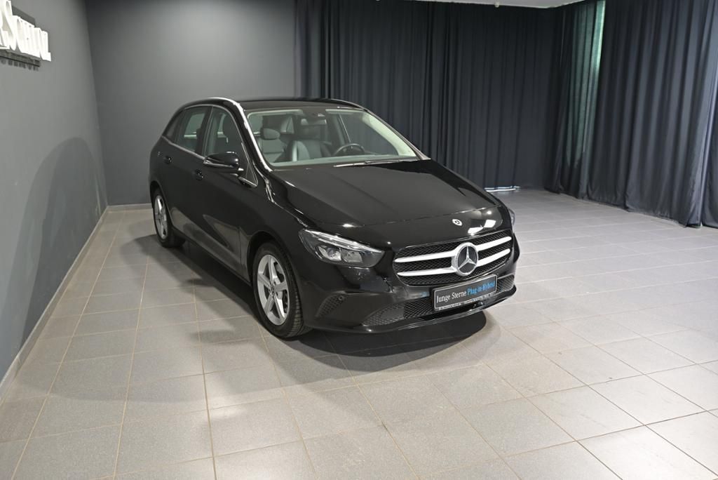 Mercedes-Benz B 250 2022