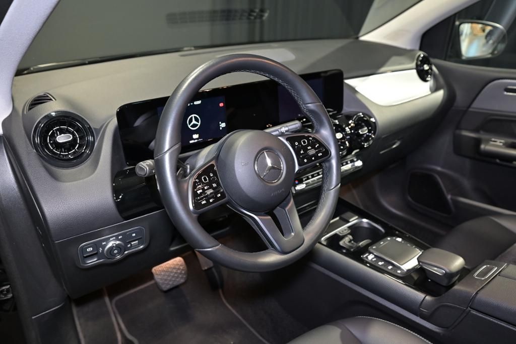 Mercedes-Benz B 250 2022