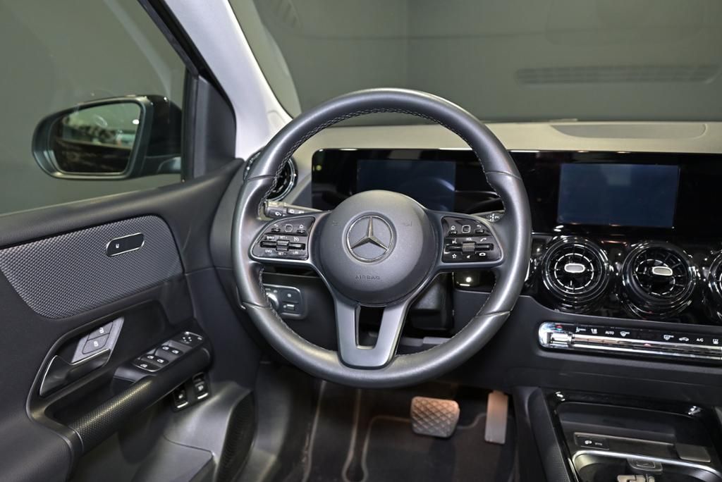 Mercedes-Benz B 250 2022