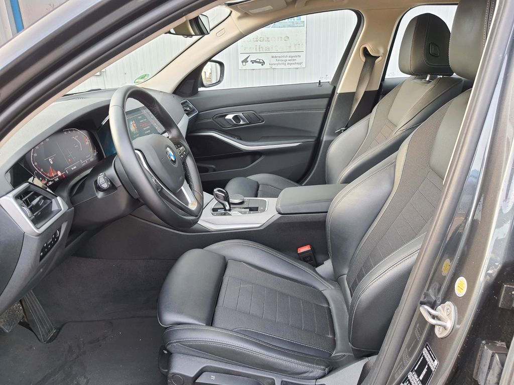 BMW 318 2021