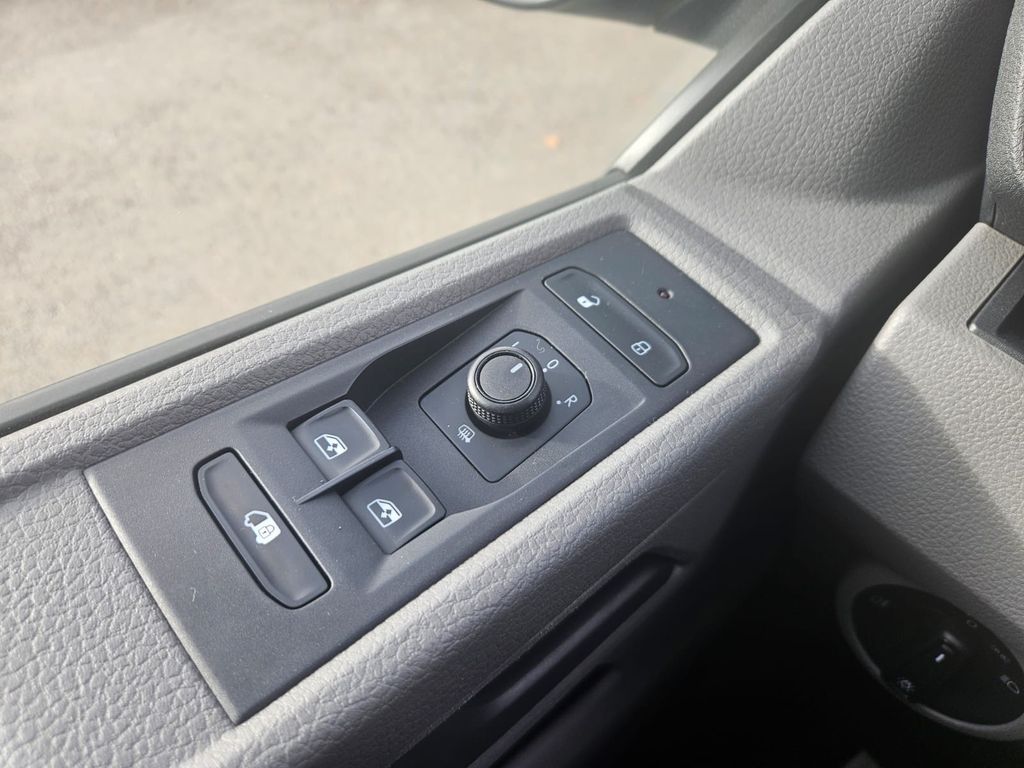 Volkswagen T6 other 2021