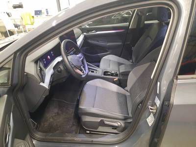Volkswagen Golf 2025