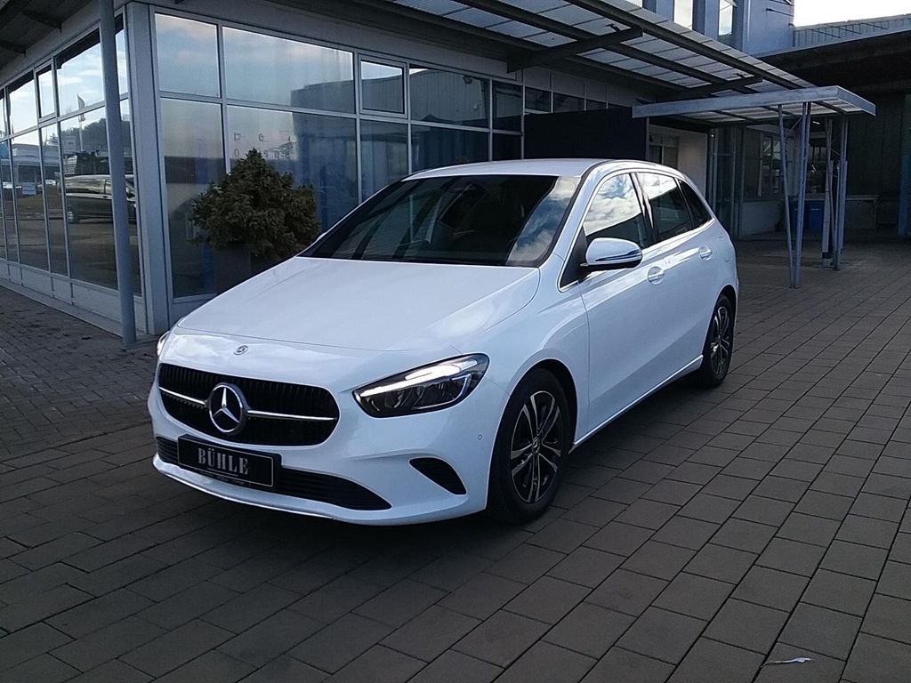 Mercedes-Benz B 180 2024