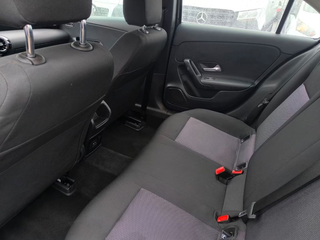 Mercedes-Benz A 180 2020