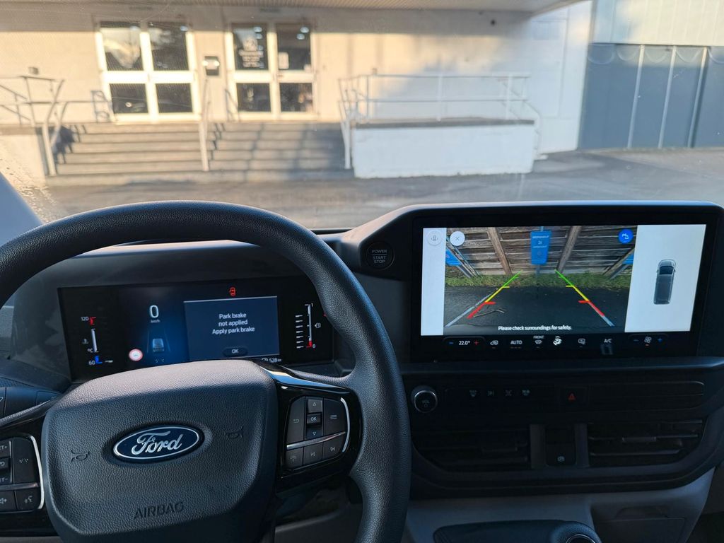 Ford Transit Custom 2024