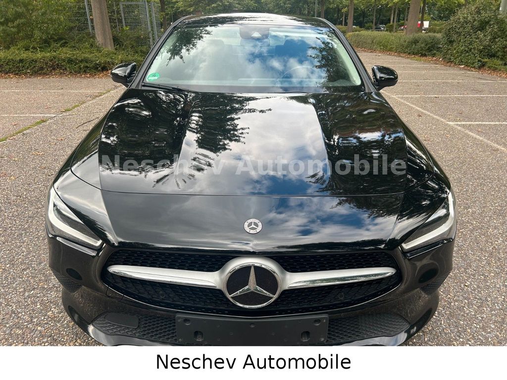 Mercedes-Benz CLA 200 2022
