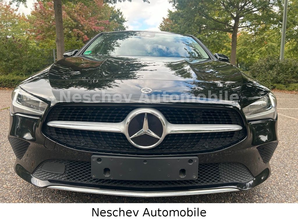 Mercedes-Benz CLA 200 2022