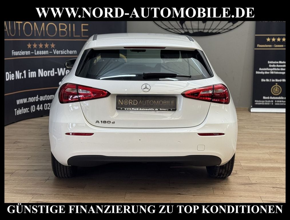 Mercedes-Benz A 180 2022