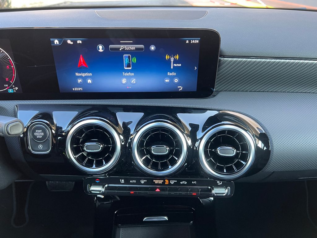 Mercedes-Benz A 200 2024