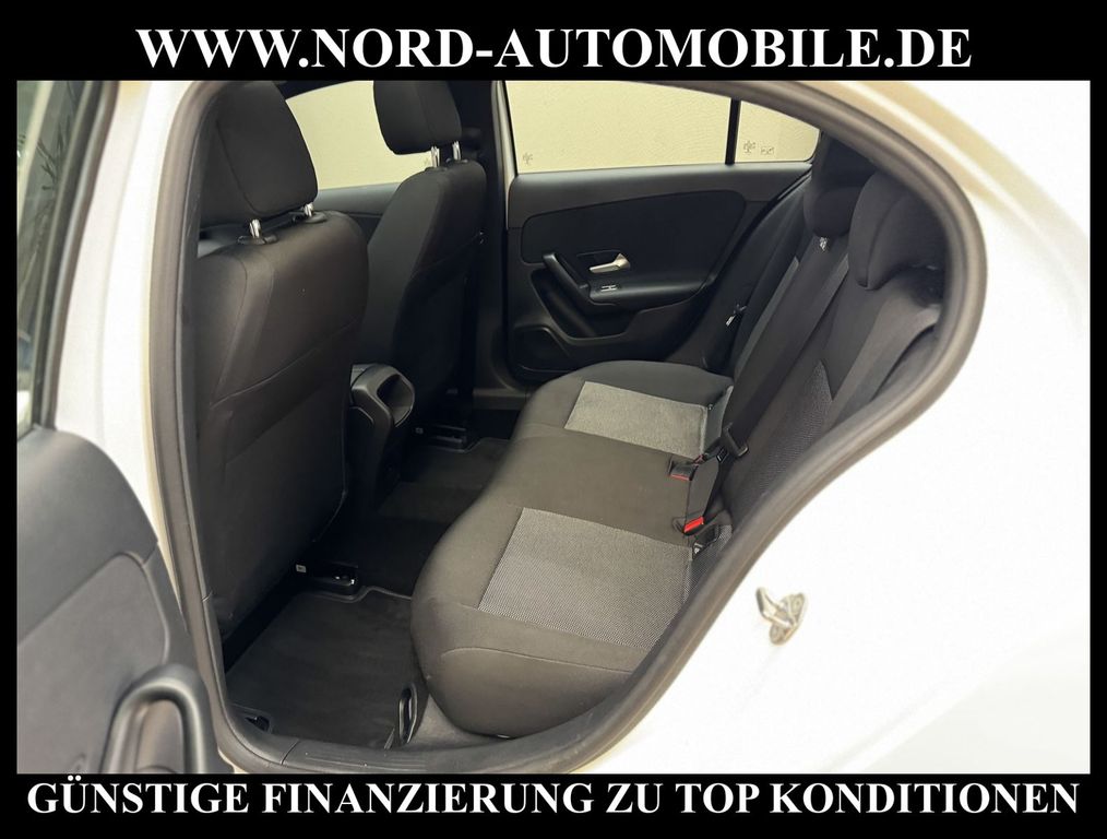 Mercedes-Benz A 180 2022
