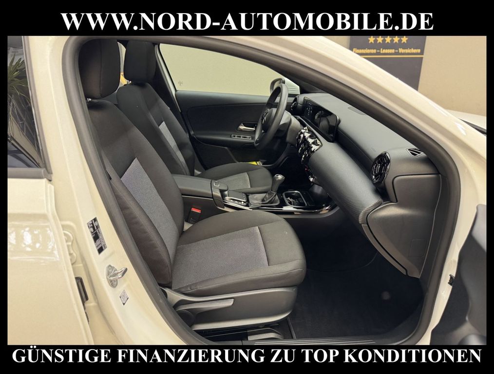 Mercedes-Benz A 180 2022