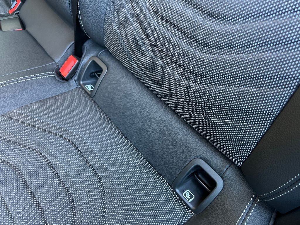 Mercedes-Benz A 200 2024