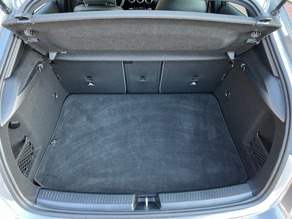 Mercedes-Benz A 200 2024