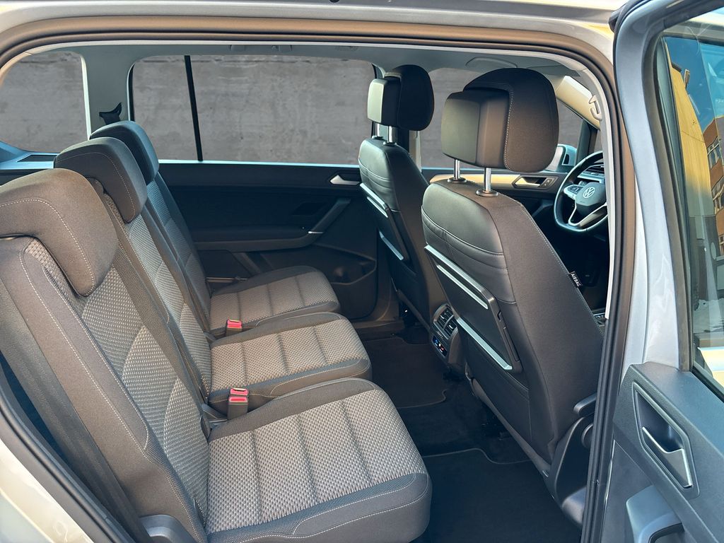 Volkswagen Touran 2023