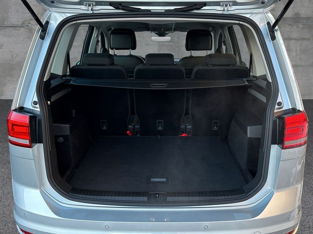 Volkswagen Touran 2023