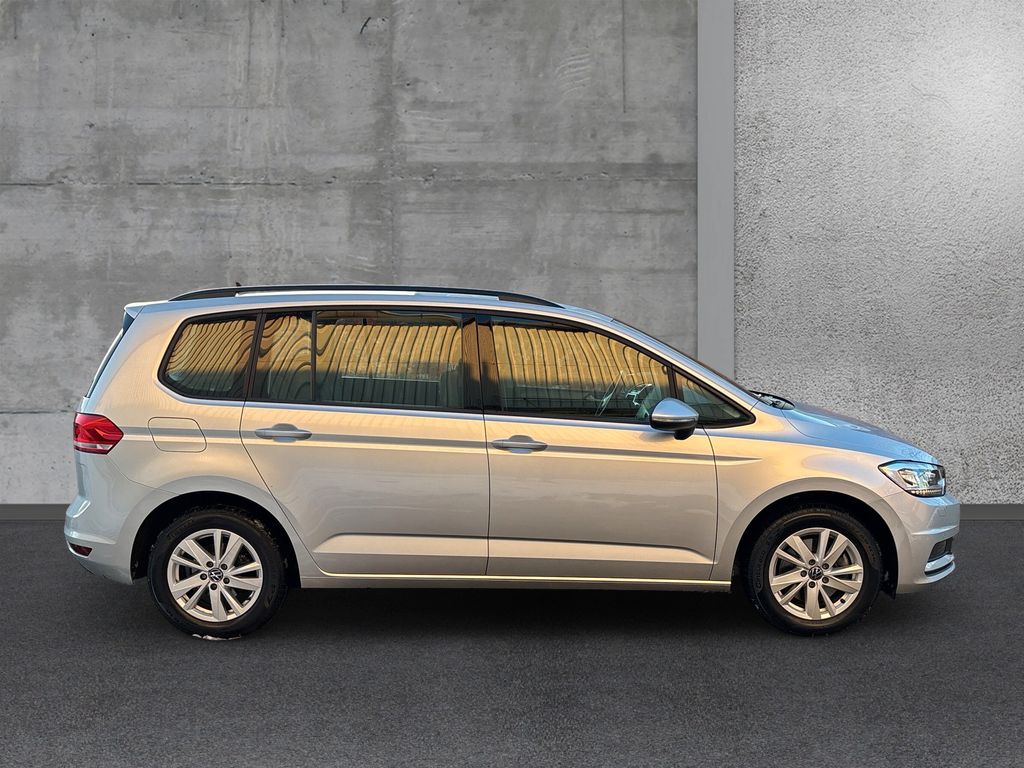 Volkswagen Touran 2023