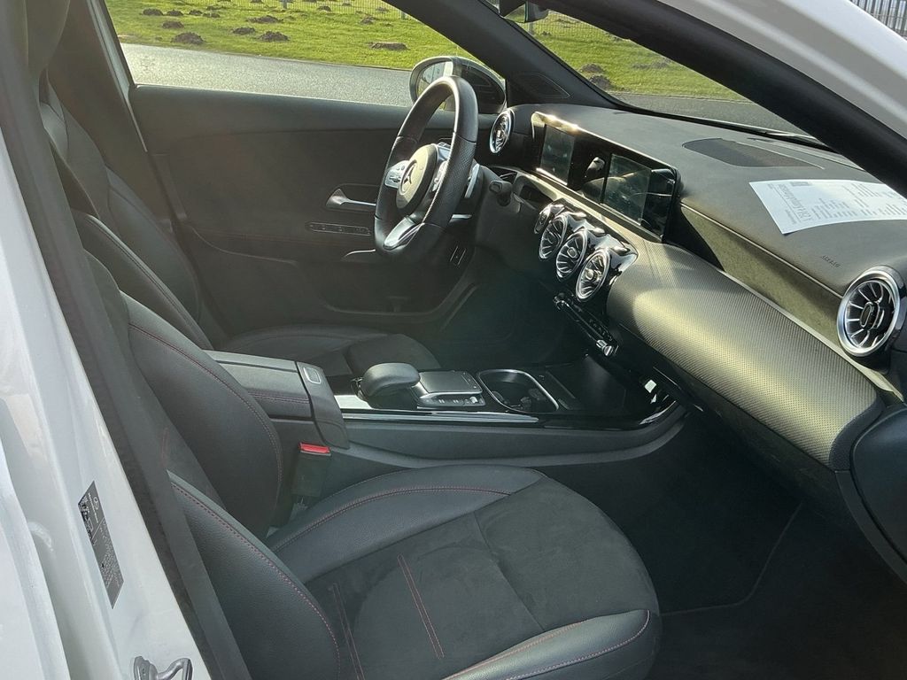 Mercedes-Benz A 250 2022