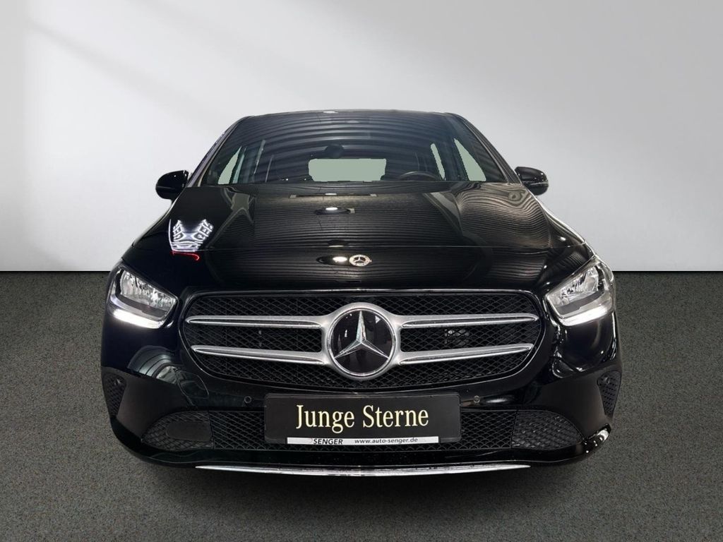 Mercedes-Benz B 250 2022