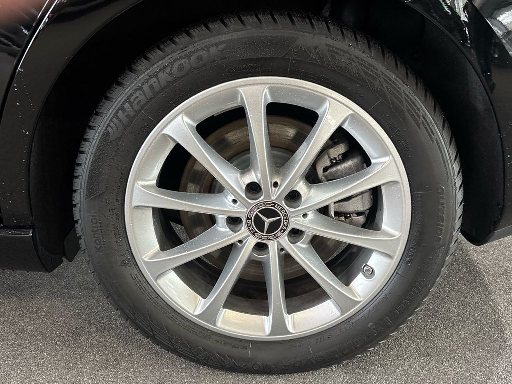 Mercedes-Benz B 250 2022