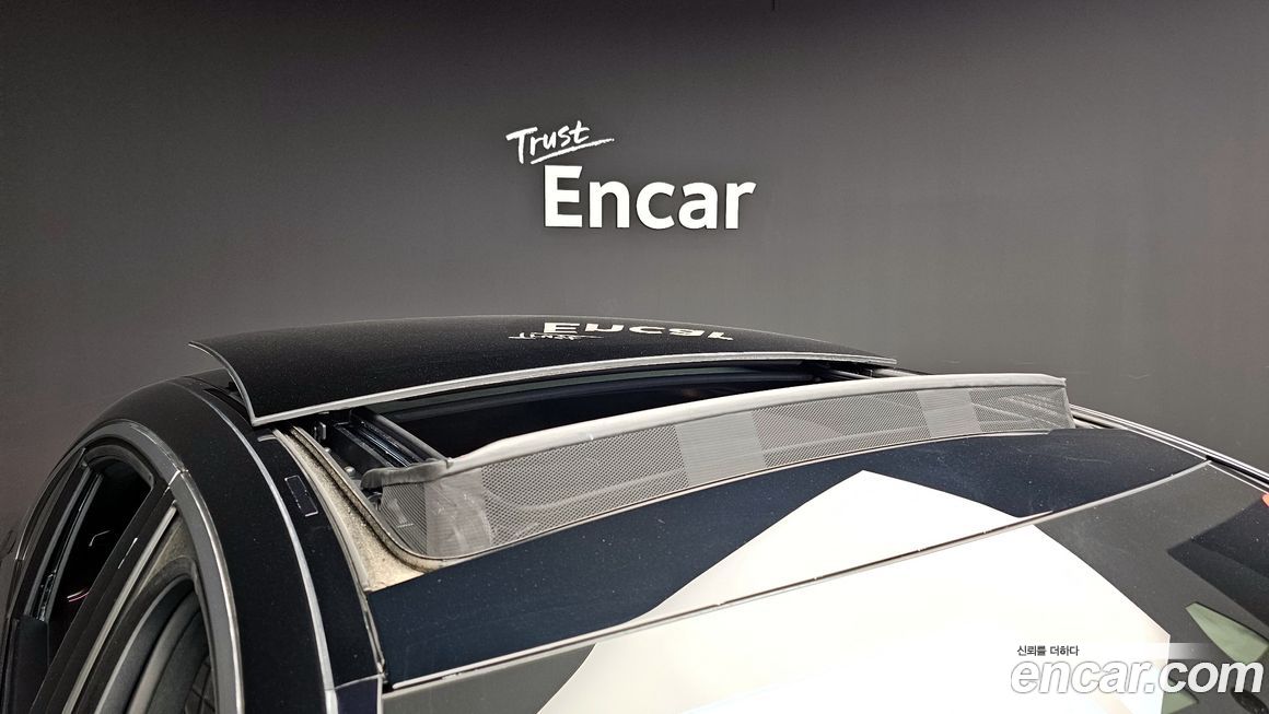 Mercedes-Benz S-Class 2021