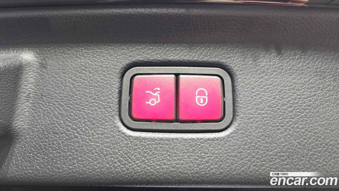 Mercedes-Benz S-Class 2021