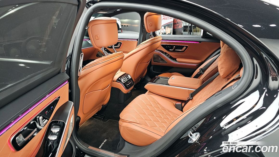 Mercedes-Benz S-Class 2023