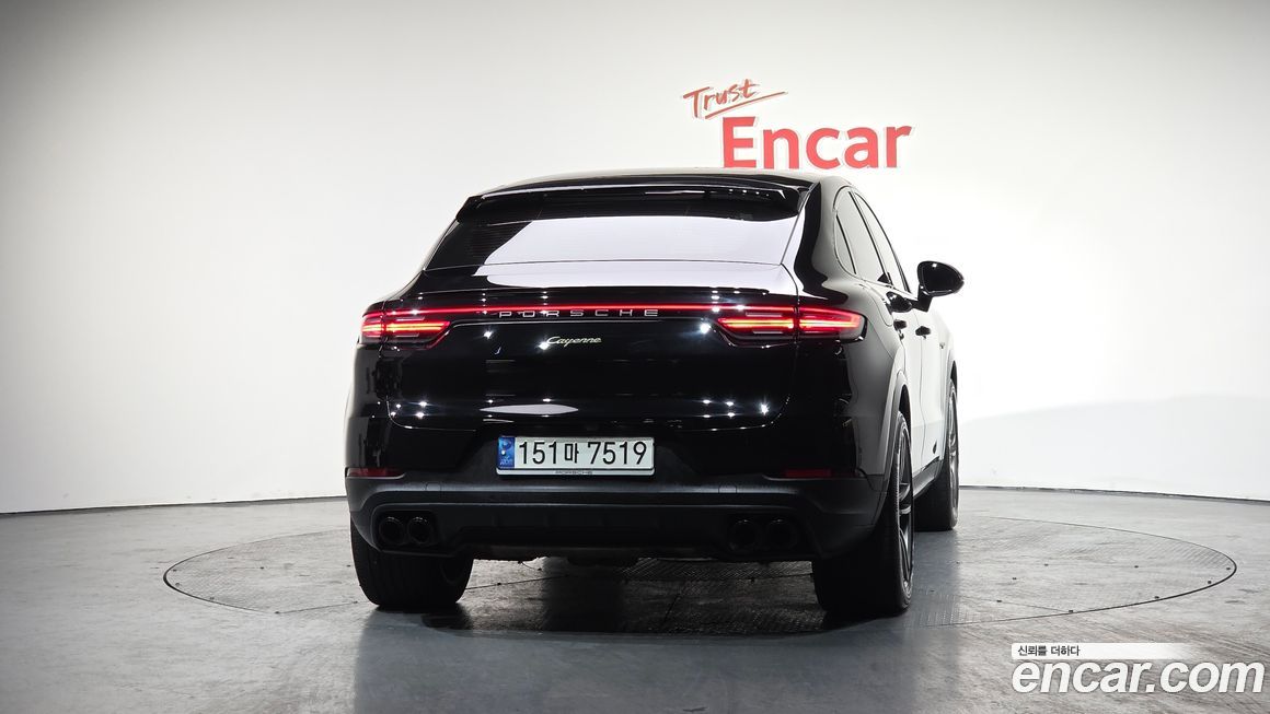 Porsche Cayenne 2023