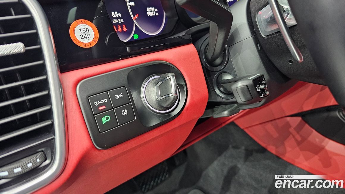 Porsche Cayenne 2022