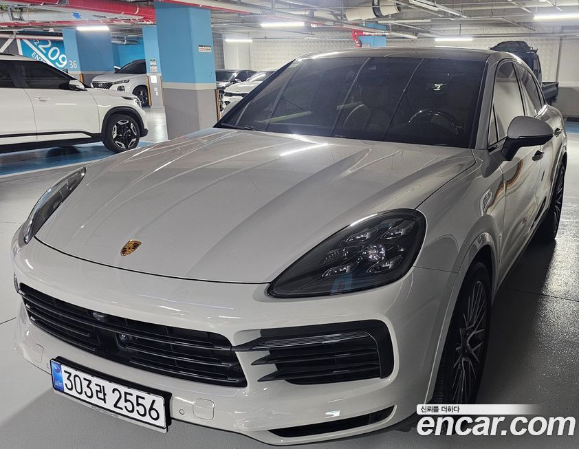 Porsche Cayenne 2022