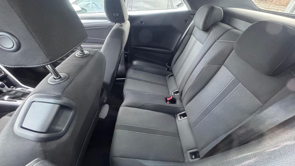 Volkswagen T-Roc 2023