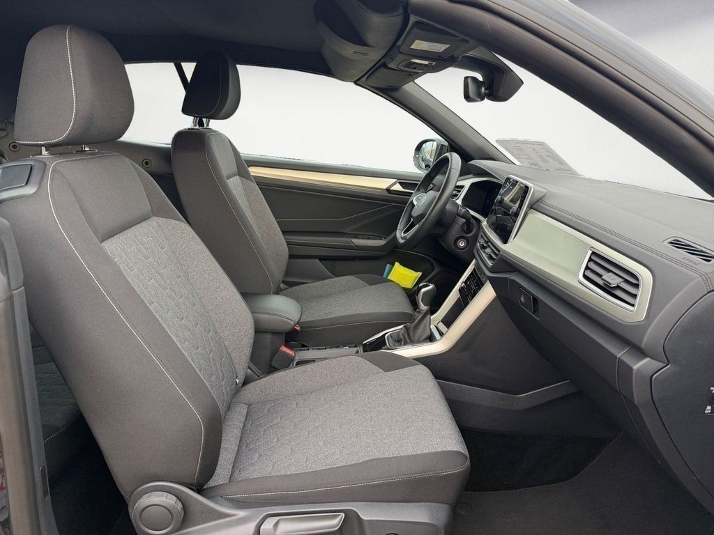 Volkswagen T-Roc 2023