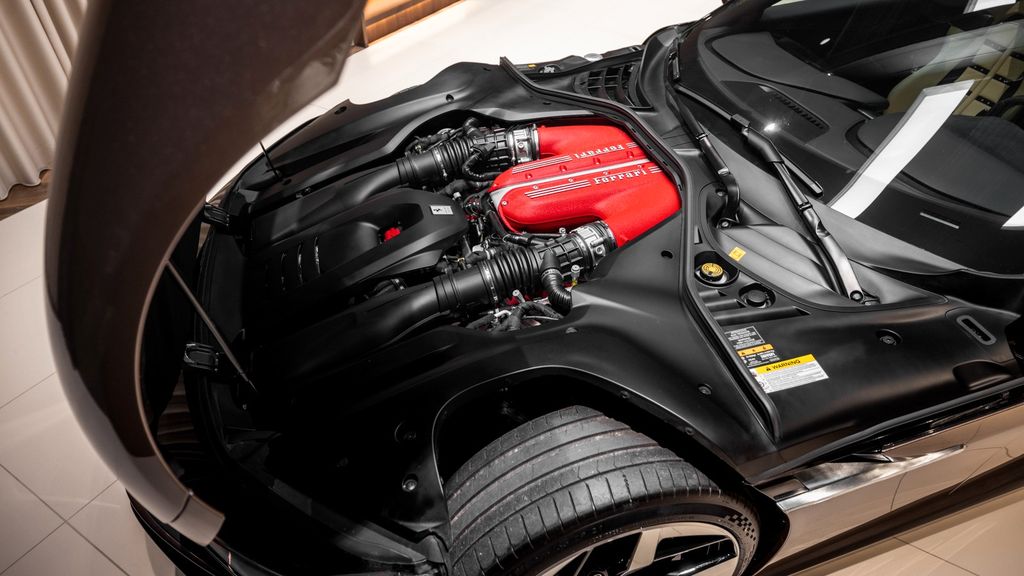 Ferrari 12Cilindri 2025