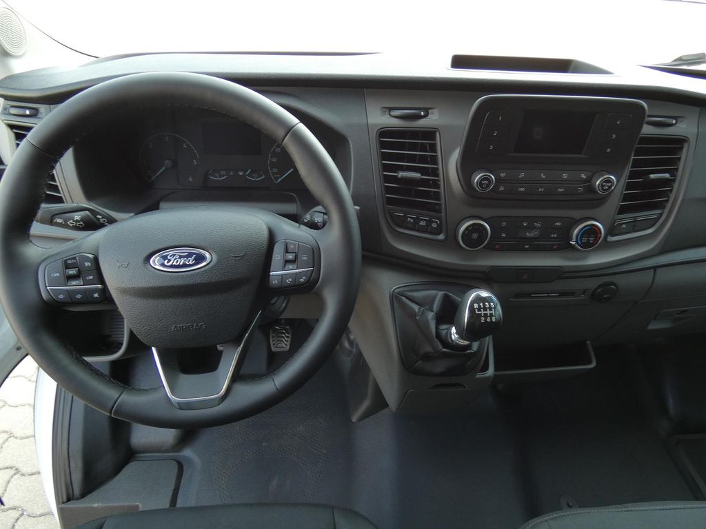 Ford Transit 2025
