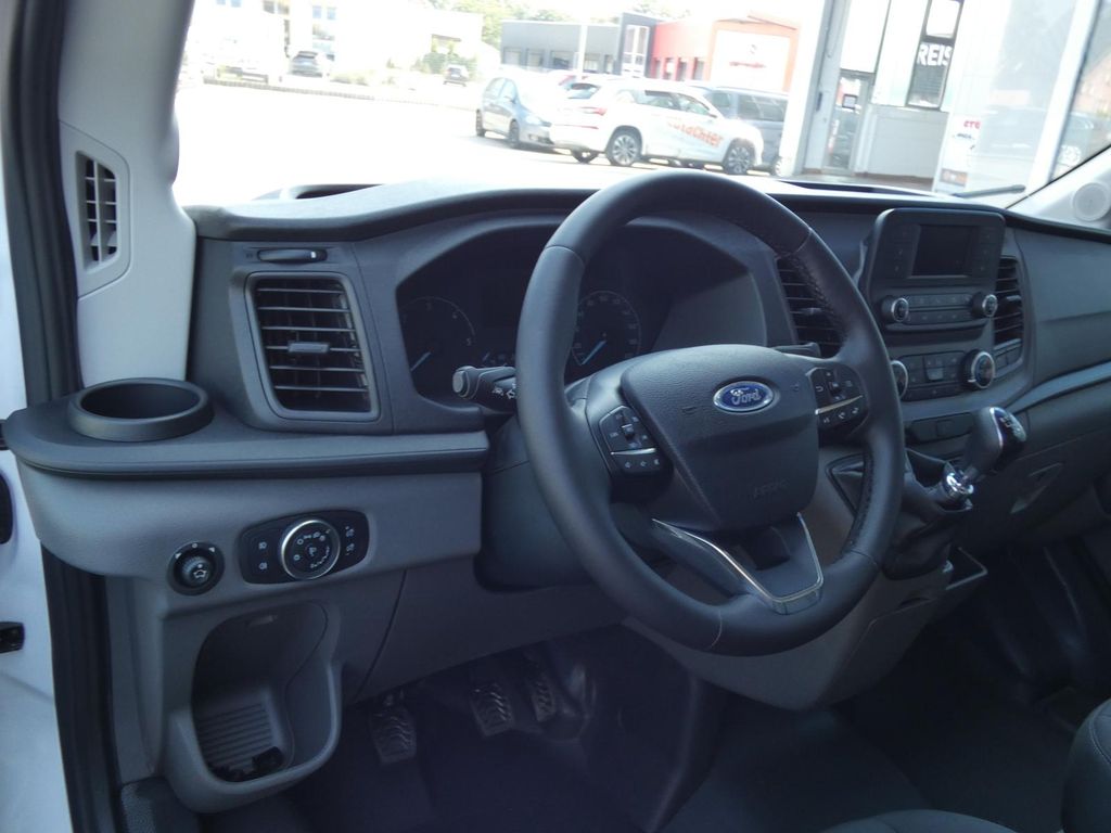 Ford Transit 2025